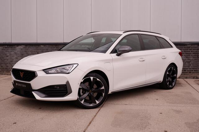 Cupra Leon Sportstourer 1.4 e-Hybrid Black Edition | Panorama | Carplay | Camera | Virtual | LED |