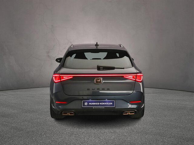 Cupra Leon Sportstourer VZ Business 1.4 TSI eHybrid 245pk DSG Automaat Trekhaak, Adaptive cruise cotnrol, Stoelverwarming, LED koplampen, Navigatie, Achteruitrijcamera