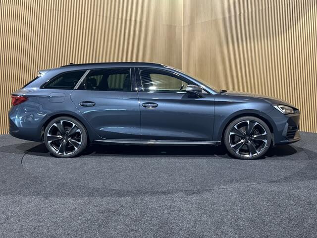 Cupra Leon Sportstourer 1.4 e-Hybrid VZ Business | Pano | Stoel/stuurverwarming | Ad. cruise | Keyless |
