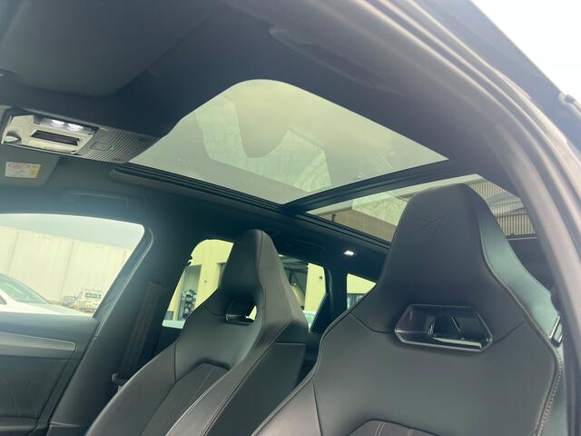 Cupra Leon Sportstourer 1.4 e-Hybrid VZ Performance pano, virtual cokcpit, camera, cruise, navi