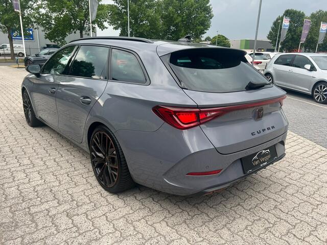 Cupra Leon Sportstourer 1.4 e-Hybrid VZ Performance pano, virtual cokcpit, camera, cruise, navi