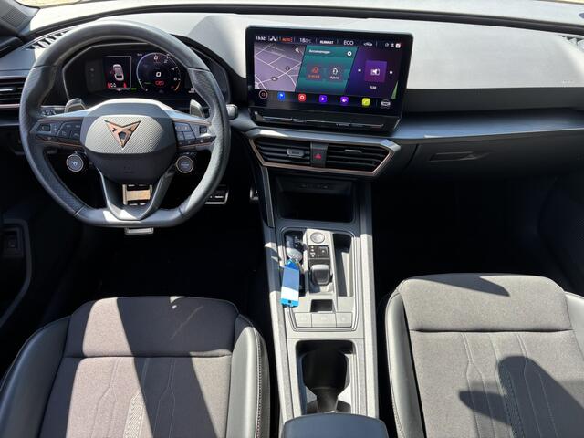 Cupra Leon Sportstourer 1.4 e-Hybrid 245 VZ Performance / SoH 94.6% / Trekhaak Afneembaar / Navi / Stoelverwarming / Brembo Remmen / Applecarplay/Androidauto /