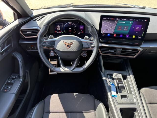 Cupra Leon Sportstourer 1.4 e-Hybrid 245 VZ Performance / SoH 94.6% / Trekhaak Afneembaar / Navi / Stoelverwarming / Brembo Remmen / Applecarplay/Androidauto /