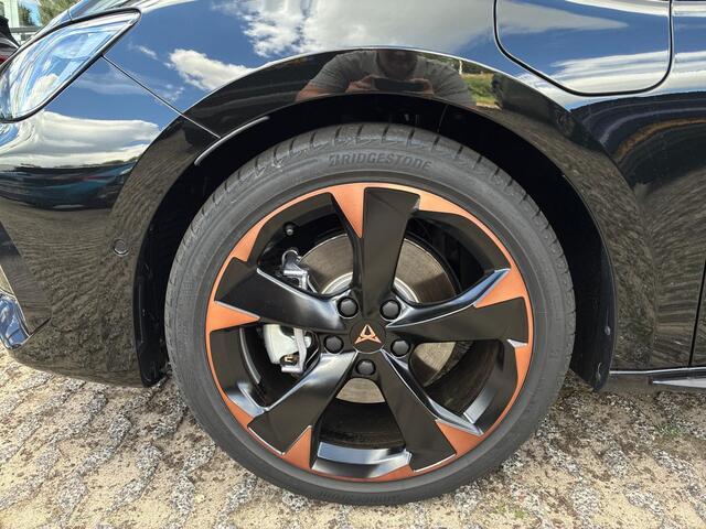 Cupra Leon Sportstourer 1.5 TSI e-Hybrid Business 204 PK l Dynamic Design l Trekhaak l Sennheiser