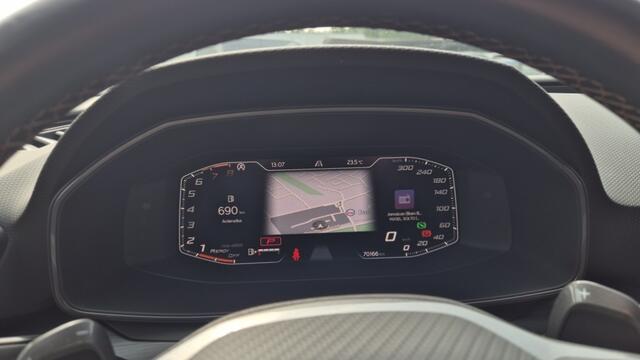 Cupra Leon Sportstourer 1.5 eTSI | Business Edition PLUS | Trekhaak | Navi | Camera | PDC | ECC | LED | Cruise Ctrl. |