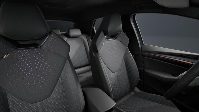 Cupra Raval 52 kWh 211 1AT Performance First Edition | Kinderzitbevestiging vóór en 2e zitrij (ISOFIX) | Rijprofielkeuze | Verwarmbare voorstoelen