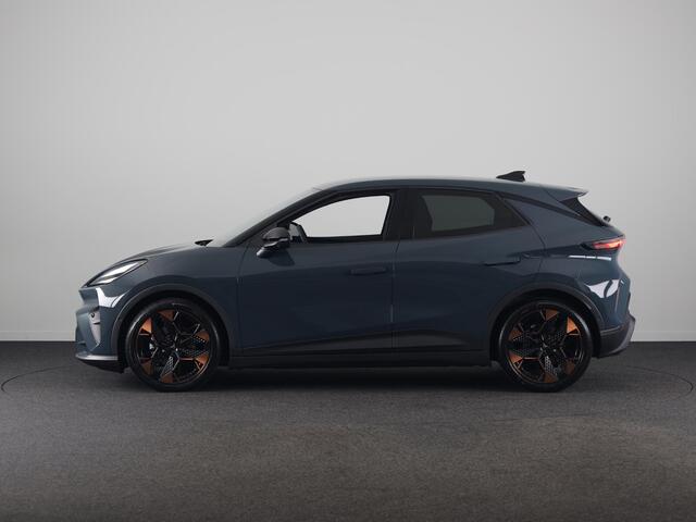 Cupra Raval Performance First Edition 56 kWh 211PK| Sennheiser | Matrix Koplampen | Navigatie | 19 Inch LM | Smartlight Sfeerverlichting | Adaptieve Cruise Control |