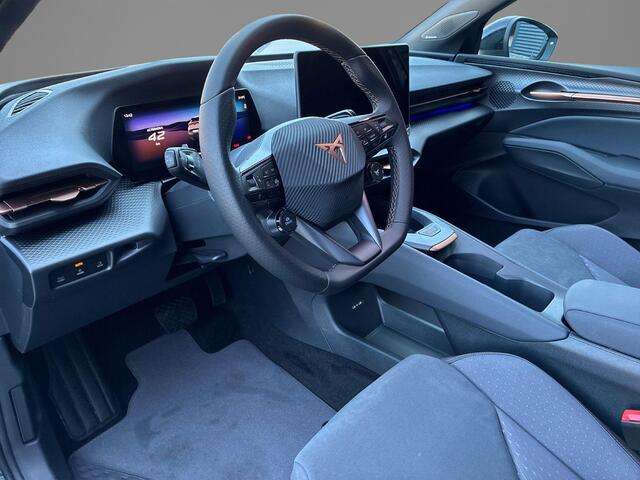 Cupra Raval Performance First Edition 56 kWh 211 PK l Sennheiser Audio l Black Pakket l 360 graden camera l Levering November