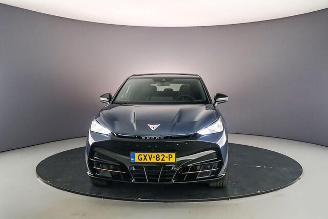 Cupra Tavascan VZ Adrenaline 340pk Automaat Panoramadak, 360 camera, Adaptive cruise control, Elektrische achterklep, Head up display, Navigatie, Stuurwiel verwarmd, LED matrix koplampen