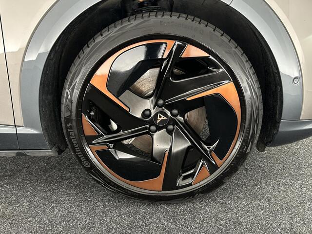 Cupra Tavascan 340pk VZ Adrenaline 82 kWh Trekhaak Warmtepomp Panoramadak Head-Up Sennheiser Memory 360Camera Keyless Virtual Cockpit Navigatie