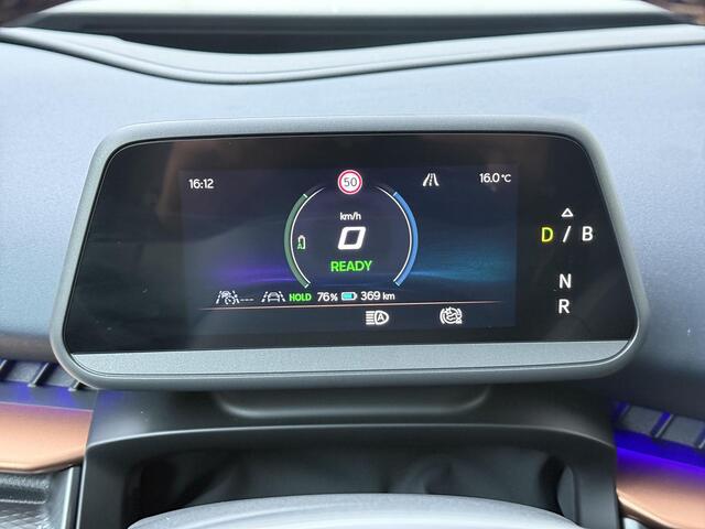 Cupra Tavascan Adrenaline 82 kWh Panoramadak, Head up display, Winterpack, 21 inch Katla Copper velgen