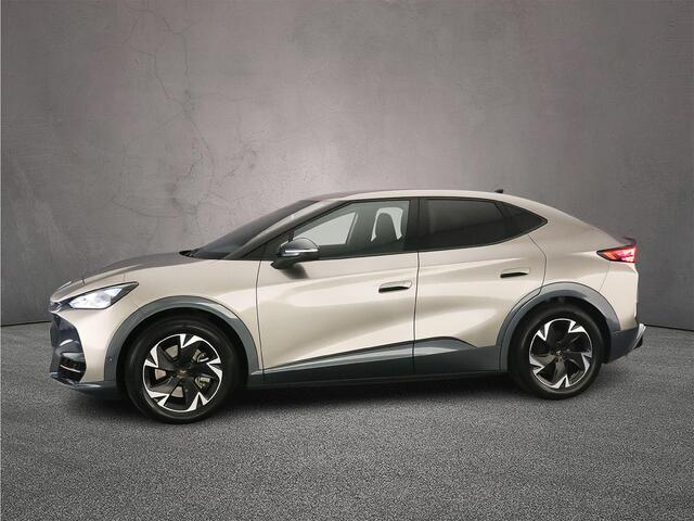 Cupra Tavascan Business 286pk Automaat Warmtepomp, Adaptive cruise control, Elektrische achterklep, LED koplampen, Navigatie, Achteruitrijcamera, Stoelverwarming