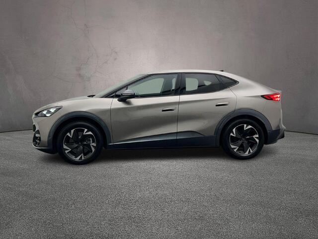 Cupra Tavascan Business 286pk Automaat Adaptive cruise control, Navigatie, Achteruitrijcamera, Elektrische achterklep, App connect, Parkeersensoren, LED matrix koplampen