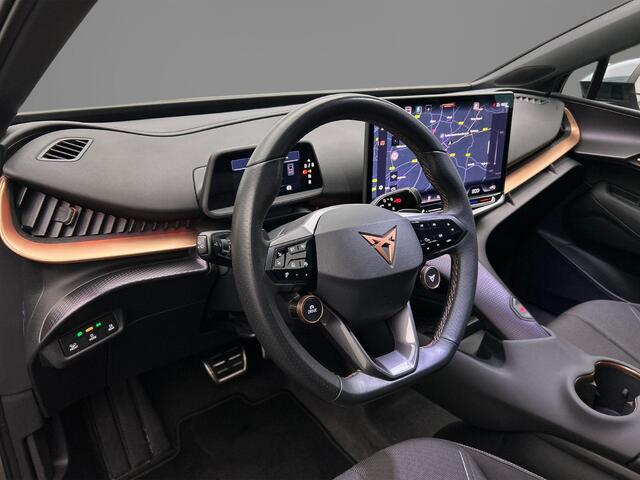 Cupra Tavascan Business 286pk Automaat Adaptive cruise control, Navigatie, Achteruitrijcamera, Elektrische achterklep, App connect, Parkeersensoren, LED matrix koplampen