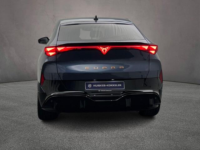Cupra Tavascan Adrenaline 286pk Automaat Warmtepomp, Adaptive cruise control, Verwarmde voorruit, Achteruitrijcamera, LED koplampen, Navigatie, Stoelverwarming