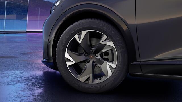 Cupra Tavascan 77kWh Elektromotor 286 1AT Business | Achteruitrijcamera | Digitaal instrumentenpaneel (Virtual Cockpit) | Multifunctioneel verwarmbaar stuurwiel met start- & CUPRA-knop