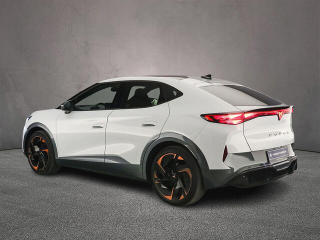 Cupra Tavascan VZ Adrenaline 340pk Automaat Warmtepomp, Adaptive cruise control, 360 camera, Sennheiser audio, Panoramadak, Elektrische achterklep, Achteruitrijcamera