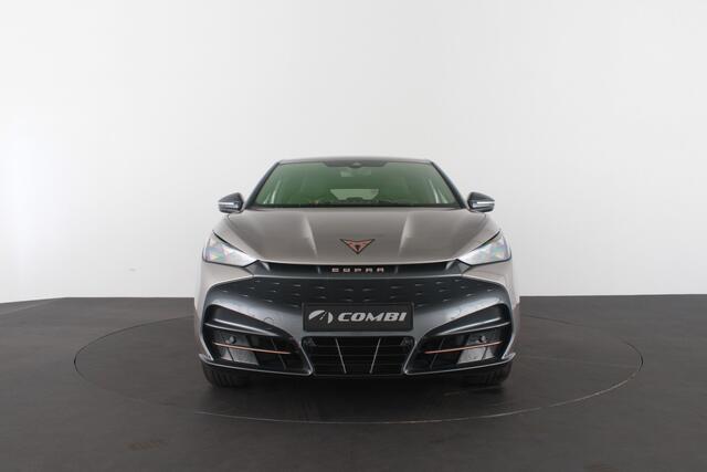 Cupra Tavascan Business 82 kWh > Warmtepomp/Matrix/Atacama Desert...