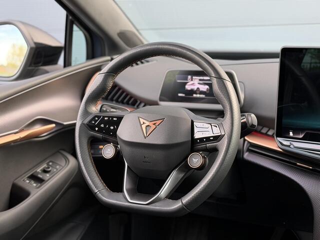 Cupra Tavascan Business 82 kWh 286PK | Sfeerverlichting | Achteruitrijcamera | Clima | Cupra Drive select |