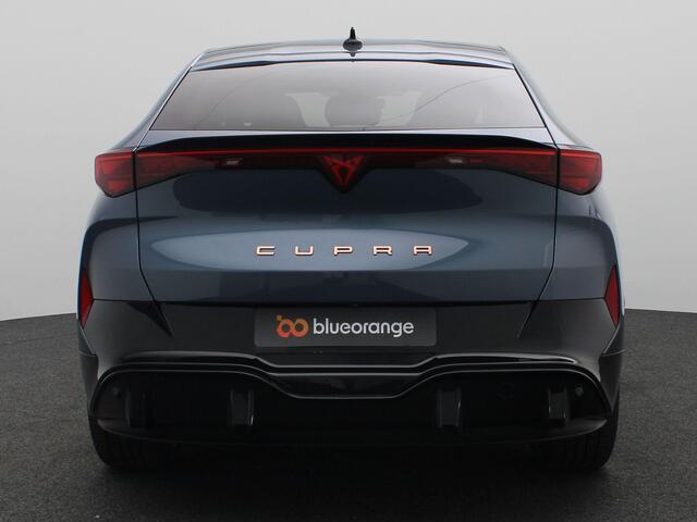 Cupra Tavascan Adrenaline 82 kWh Panorama dak, Head-up display, Warmtepomp, Stoelverwarming v+a, Dodehoek detectie, Trekhaakvoorbereiding, Matrix led, 21"Lmv