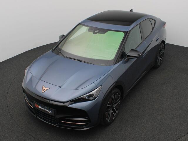 Cupra Tavascan Adrenaline 82 kWh Panorama dak, Head-up display, Warmtepomp, Stoelverwarming v+a, Dodehoek detectie, Trekhaakvoorbereiding, Matrix led, 21"Lmv