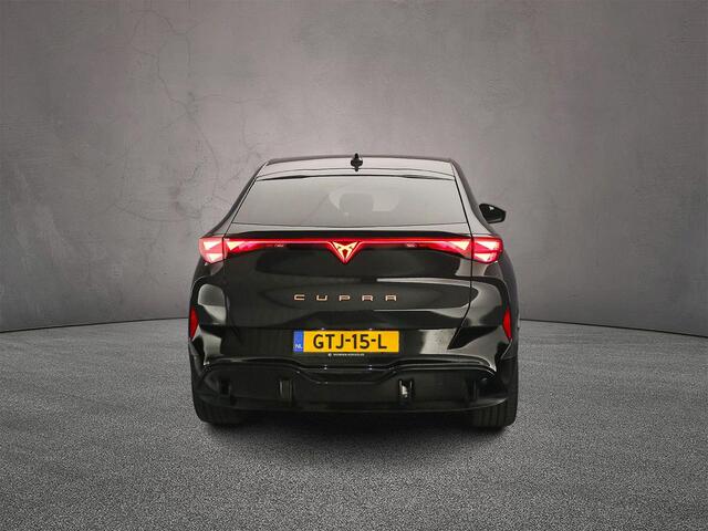 Cupra Tavascan Business 286pk Automaat Adaptive cruise control, Achteruitrijcamera, LED koplampen, Stuurwiel verwarmd, Elektrische achterklep, Parkeersensoren, App connect