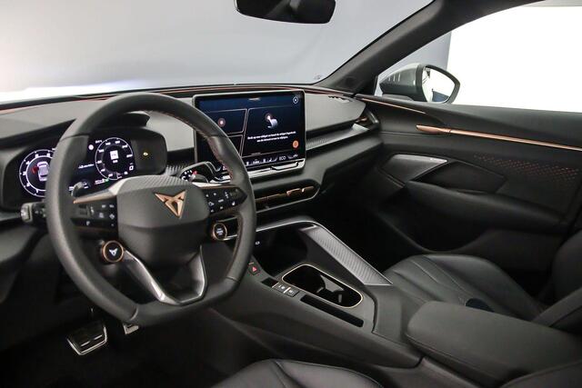 Cupra Terramar VZ America's CUP 1.5 TSI e-Hybrid 272pk DSG Automaat Trekhaak, Panoramadak, LED matrix koplapmen, Sennheiser audio, 360 camera, Navigatie, Achteruitrijcamera