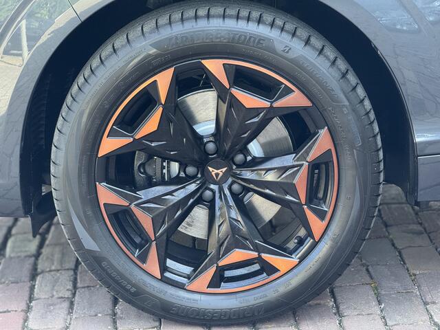 Cupra Terramar 1.5 TSI e-Hybrid 272PK VZ Performance | Trekhaak | Pano | Camera