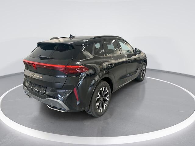 Cupra Terramar 1.5 Tsi 204pk DSG e-Hybrid Business · Apple/Android Car Play · Camera · Keyless · Elek. Trekhaak · Elek. Achterklep · 18'' Inch · Garantie t/m 27-03-2028 of 90.000km