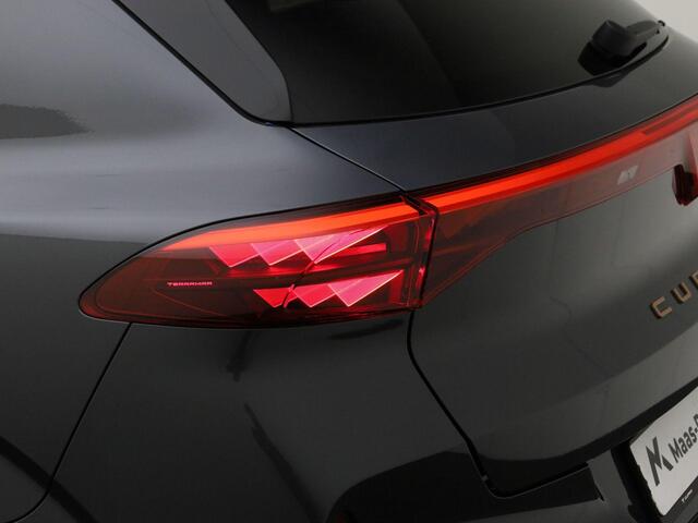 Cupra Terramar 1.5 Tsi 150pk DSG Business · Apple/Android Car Play · Panoramadak · Elek. Trekhaak · Camera · Navigatie · Head-Up · 18'' Inch ·