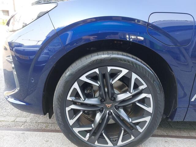 Cupra Terramar 1.5 TSI e-Hybrid VZ Performance 272 PK l 20" Hadron Zilver l Sennheiser Audio l Wegklapbare trekhaak