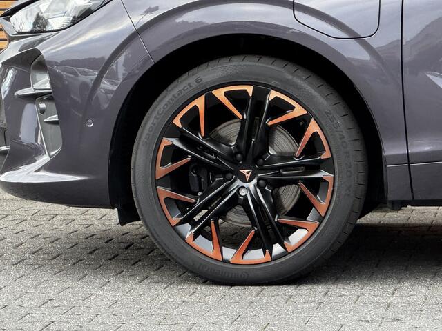 Cupra Terramar 1.5 TSI e-Hybrid VZ America s CUP Panoramadak / Lage km stand / 360 Camera