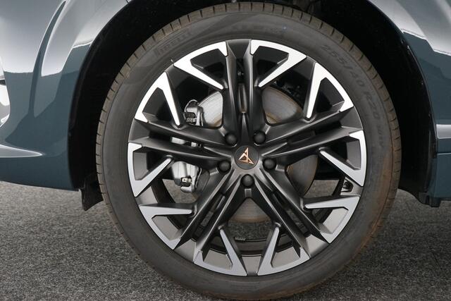 Cupra Terramar 1.5 TSI e-Hybrid Business