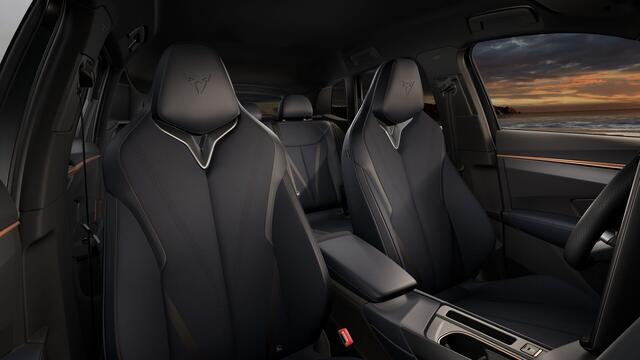 Cupra Terramar 1.5 TSI e-Hybrid 272 6DSG VZ Performance | 360 graden camera | Achteruitrijcamera | Draadloze Apple CarPlay(TM), Android Auto(TM)