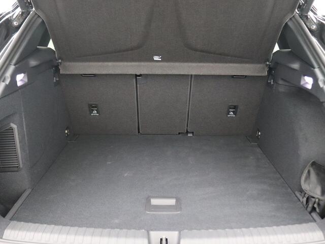 Cupra Terramar 1.5 TSI e-Hybrid VZ Performance 272PK DSG matrix led, trekhaak, Sennheiser audio, 360gr. camera, head-up display, alarm, schuif-kanteldak, winterpakket, adaptive cruise met travel assist, side assist, virtual pedal, keyless, 20" lichtmetaal