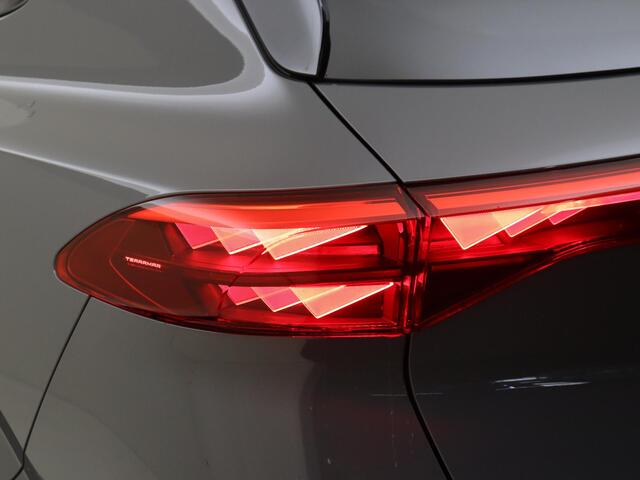 Cupra Terramar 1.5 TSI e-Hybrid Business | Panoramadak | 360 camera | Sennheiser audio | Head-up display | Keyless | Navigatie | Dodehoek detectie |