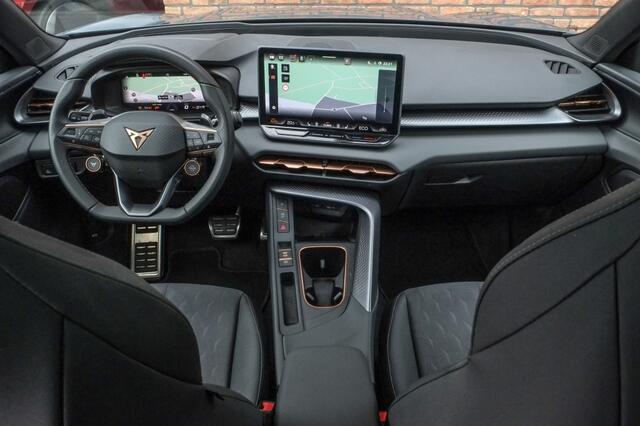 Cupra Terramar 1.5 e-Hybrid | SOH 100% | Trekhaak | Panoramadak | Headup displa