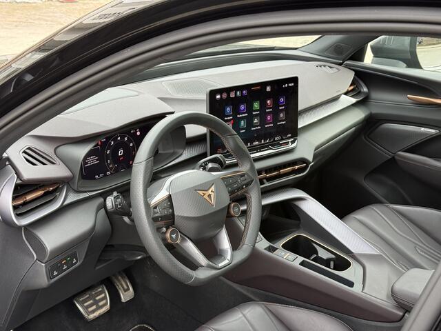 Cupra Terramar 1.5 TSI e-Hybrid VZ Performance 272 pk | Leer | Trekhaak | Sennheister | Pano | HUD