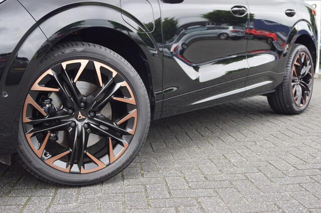 Cupra Terramar VZ Performance 1.5 e-Hybrid 272pk /20 inch/ Head-Up/360gr Camera/Sennheizer soundsysteem