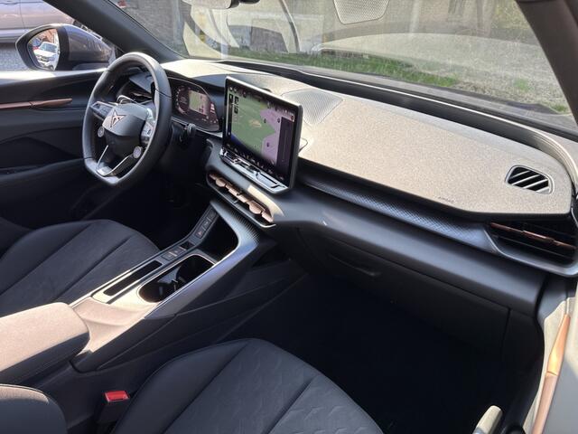 Cupra Terramar 1.5 TSIe 150PK DSG BUSINESS HEAD-UP/NAVI/CAMERA/LEDER MATRIX