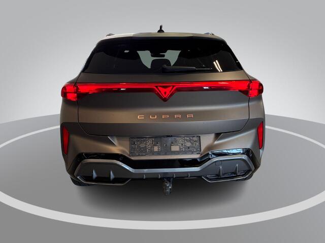 Cupra Terramar 1.5 TSI 272pk DSG e-Hybrid VZ Performance · Camera · Wegklapbare Trekhaak · Sennheiser Audio · Elek. Voorstoelen · 20'' Inch ·