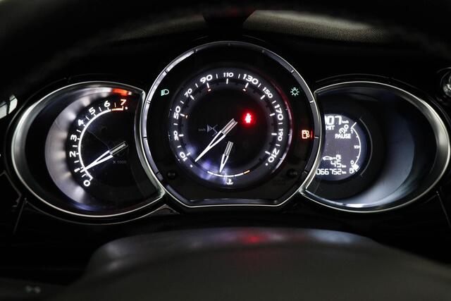DS DS 3 Cabrio 1.2 PureTech So Chic | CLIMA | STOELVERWARMING | DAB | APPLE | CAMERA