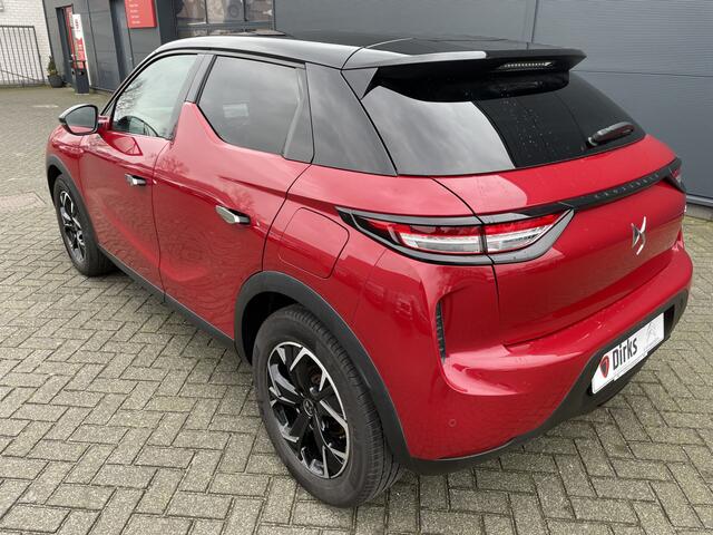 DS DS 3 100pk Performance Line (Camera - Stoelverwarming - Automatische Airco - Navigatie - Apple Carplay)