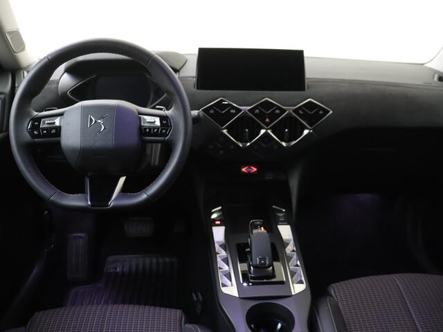 DS DS 3 1.2 PureTech Performance Line | Camera | Navigatie | Apple Carplay !! SUPERDEAL !! MD
