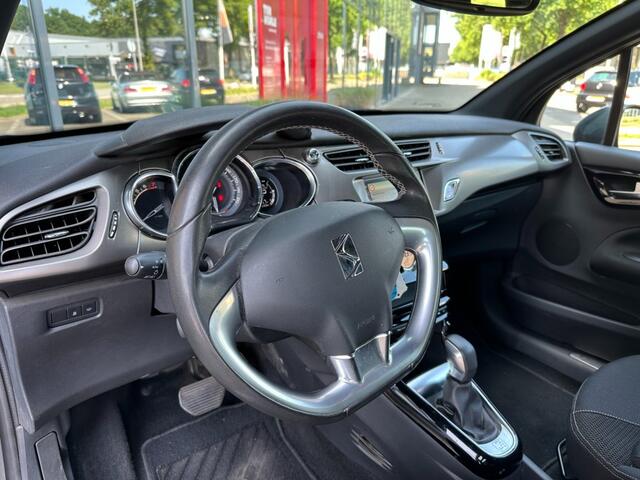 DS DS 3 1.2 PureTech So Chic / Dealer ond.