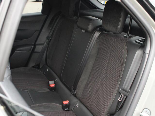 DS DS 3 1.2 PureTech Performance Line Automaat Microvezel Bekleding, Rondomzicht Camera, Cruise en Climate Control