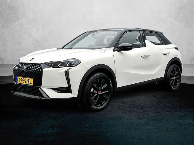 DS DS 3 SUV Performance Line 100 pk | Navigatie via Apple Carplay/Android Auto | Parkeersensoren Achter | Alcantara Interieur | Climate Control | Cruise Control | LED Koplampen | DAB Ontvanger | Start/Stop Systeem | 17" Lichtmetalen Velgen |