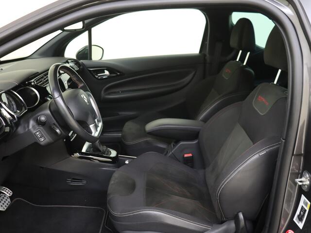 DS DS 3 1.2 110PK PureTech Performance Line | AUTOMAAT | Climate control | Sport uitvoering |