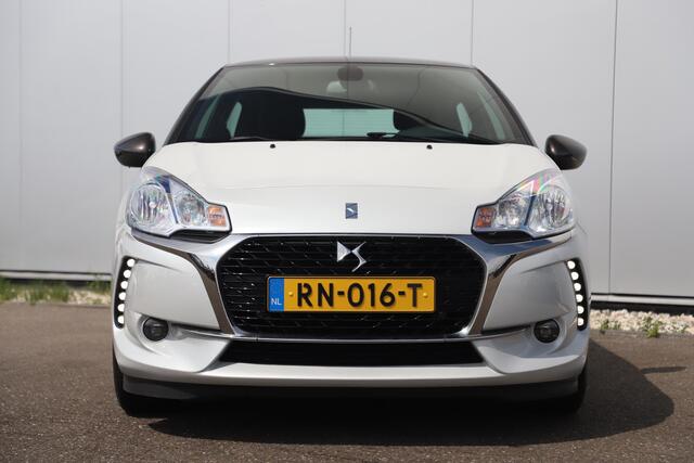 DS DS 3 1.2 PureTech Business 130PK Navigatie Bluetooth Clima Cruise PDC Carplay Android Auto Two Tone Parelmoer Wit