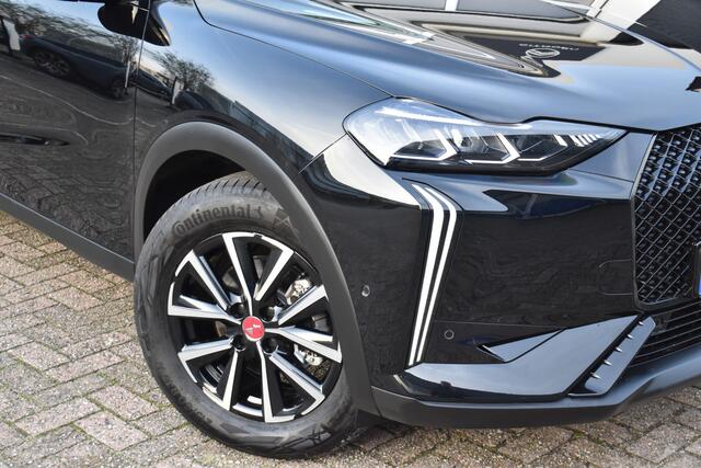 DS DS 3 E-Tense Performance Line 54 kWh | Navigatie | Airconditioning ECC | Camera voor en achter | Apple Carplay & Android Auto | Head Up Display | Dodehoek Detectie | Stoelverwarming | Zeer Compleet!